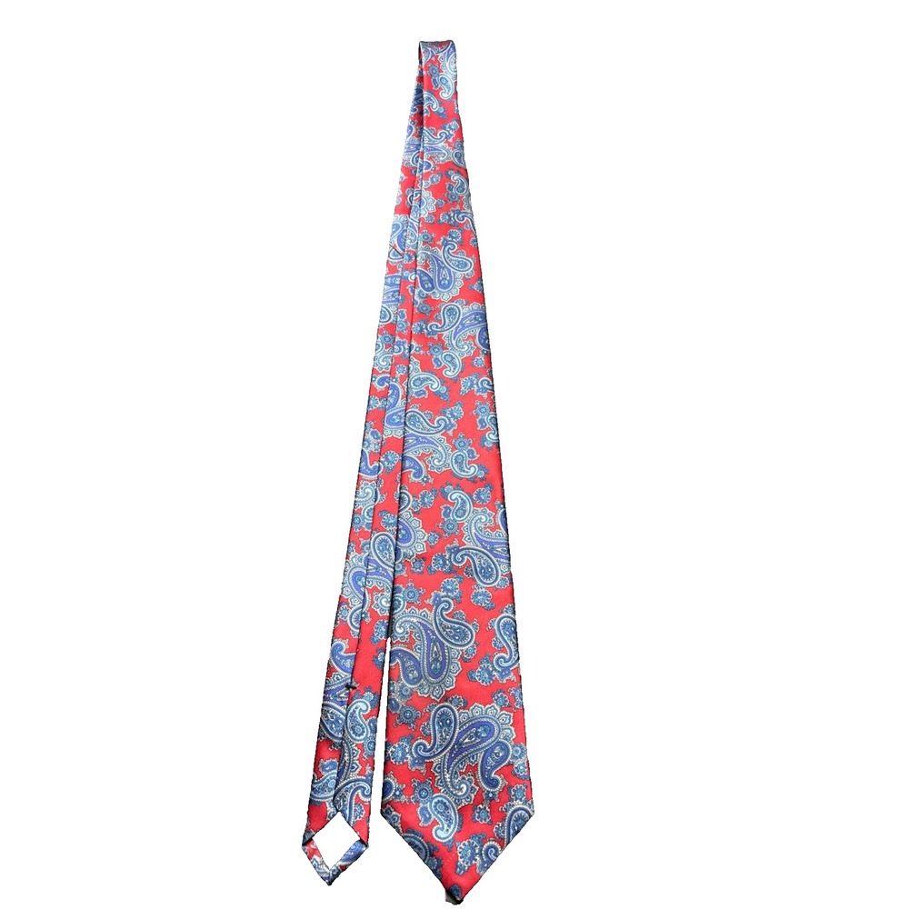 Etienne Aigner Men's Vintage Tie Red And Blue Paisley 100% Imported Silk. USA